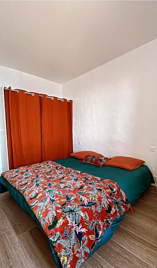 Appartement Vue Mer En Plein Centre De Cargèse Екстериор снимка